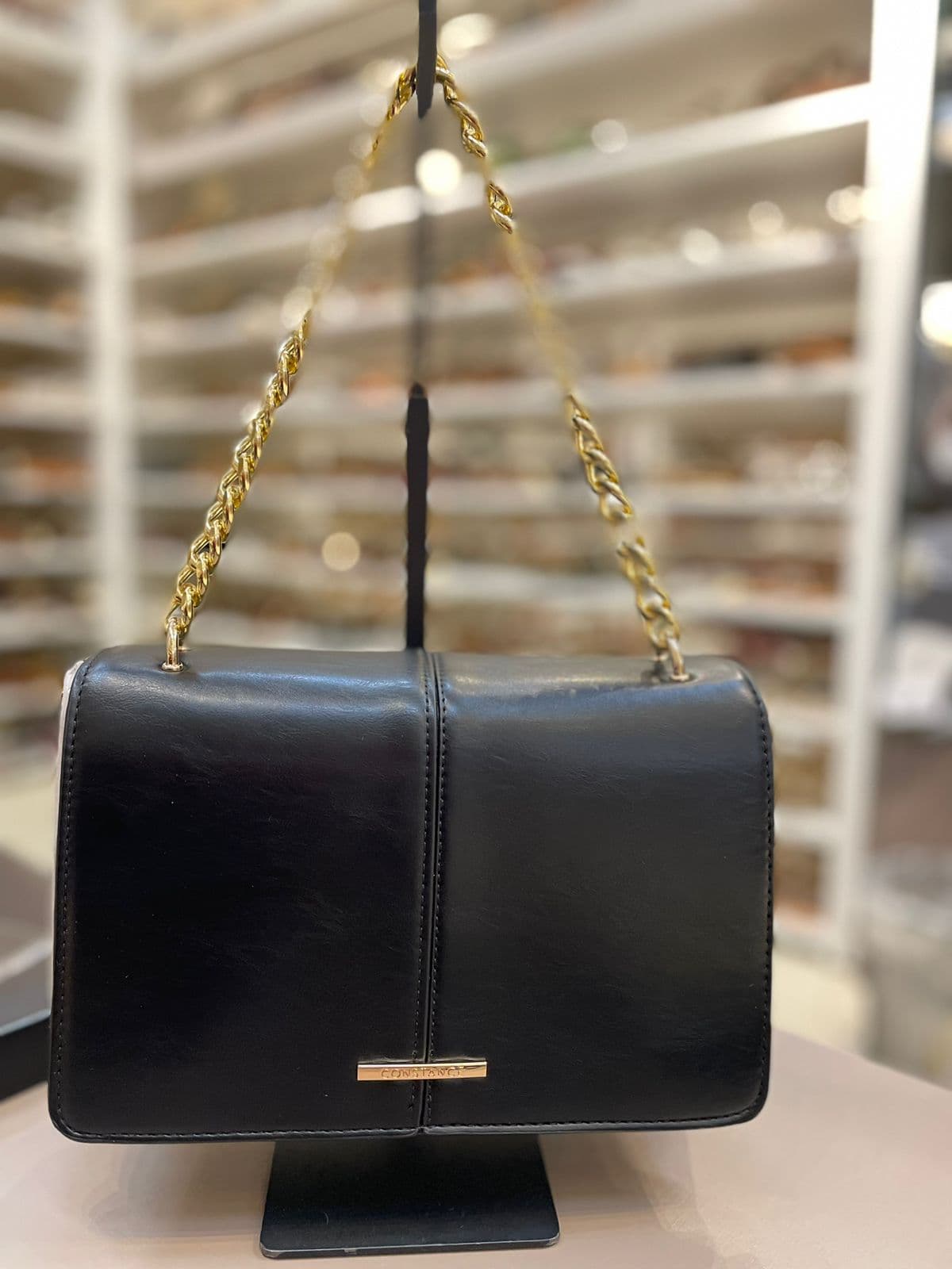 Bolsa Preta Tiracolo Alça Corrente